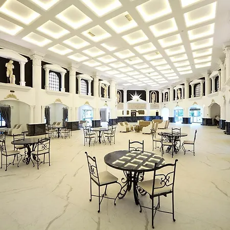 Club Tarhan Serenity Otel 5*