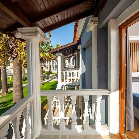Club Tarhan Serenity Otel Didim