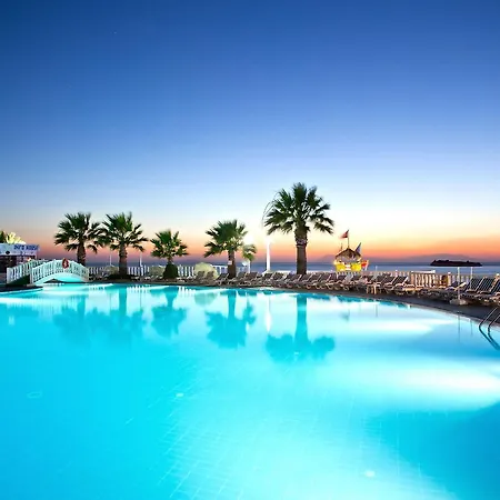 Club Tarhan Serenity Otel 5*
